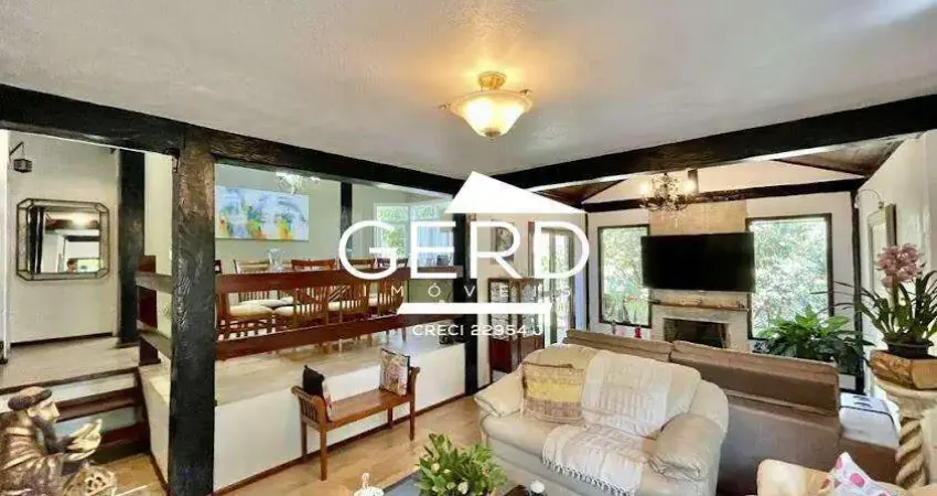 Charmosa casa à venda na chácara santa lúcia – 3 dorms, lareira e gourmet | granja viana