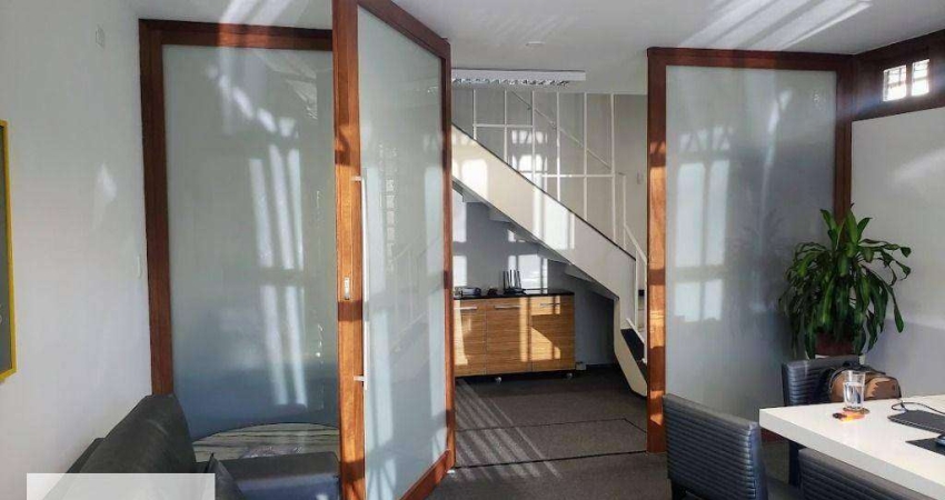 Casa com 3 dormitórios para alugar, 160 m² por R$ 7.819,13/mês - Campo Belo - São Paulo/SP