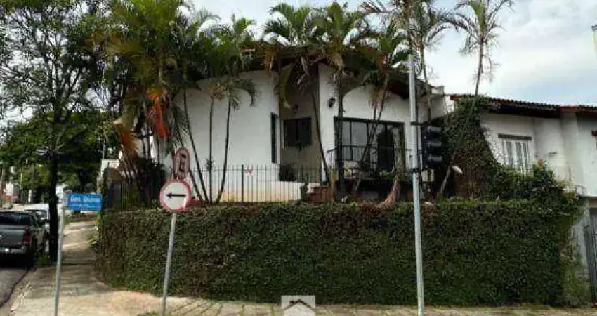 Casa comercial com 1 dormitório e 10 salas para alugar, 367 m² por R$ 7.026/mês - Vila Trujillo - Sorocaba/SP