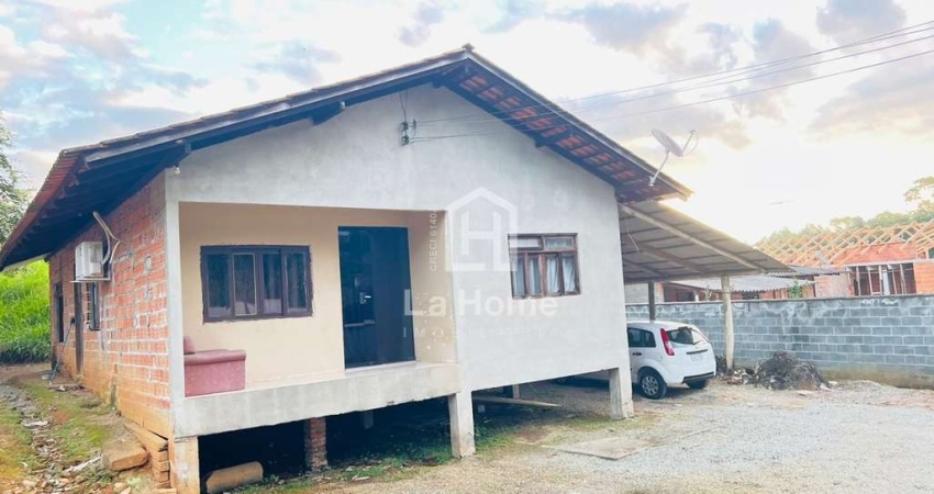 Casa com 2 quartos à venda no Badenfurt, Blumenau 