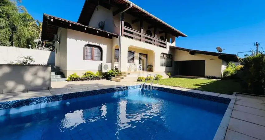 Casa em condomínio fechado com 4 quartos à venda no Centro, Blumenau 