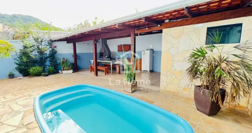 Casa com 4 quartos para alugar no Belchior Alto, Gaspar 