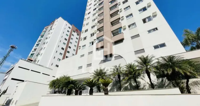 Apartamento com 3 quartos para alugar em Água Verde, Blumenau 
