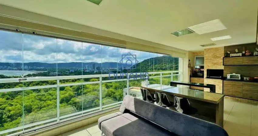 Lindo apartamento na praia da enseada maravilhosa vista para o mar e montanha.