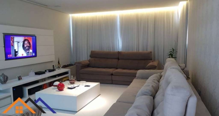 Requintado Sobrado na Vila Scarpelli. 3 Suites, 4 vagas!!