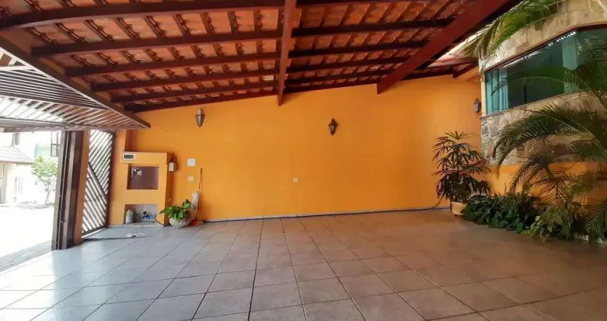 Casa com 3 quartos à venda na Vila Scarpelli, Santo André