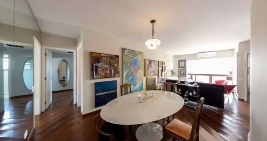 Excelente apartamento em andar alto, localizado na vila olímpia.