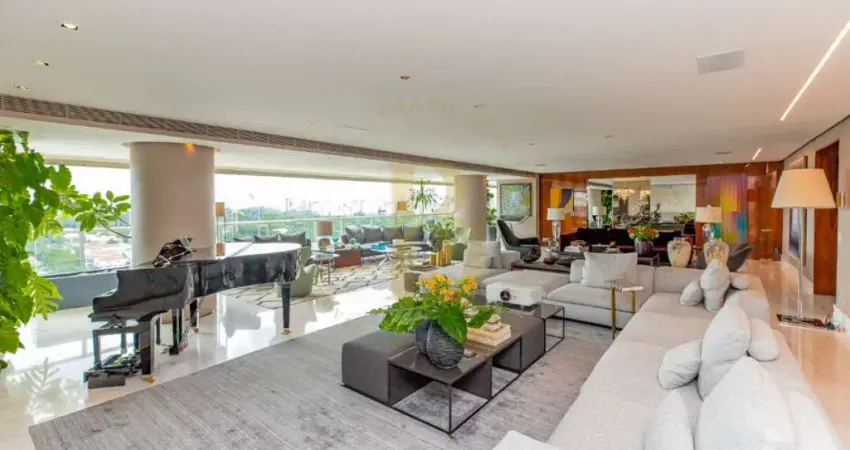 Apartamento primoroso, com acabamentos de alto requinte, localizado no campo belo.