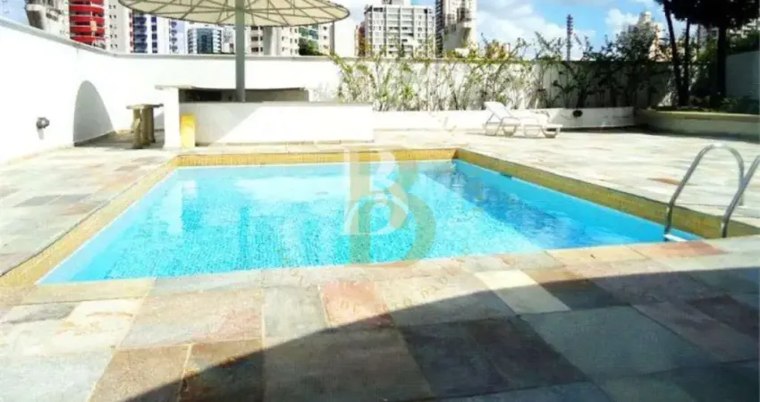 Cobertura duplex com acabamentos refinados e localização cobiçada no campo belo.