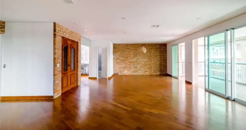 Excelente apartamento com vista privilegiada, localizado na vila nova conceição.