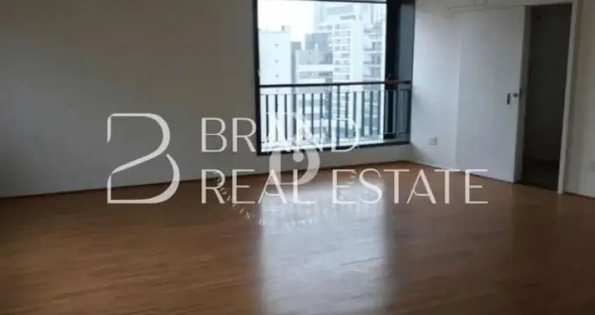 Apartamento duplex moderno e sofisticado, localizado em Moema.