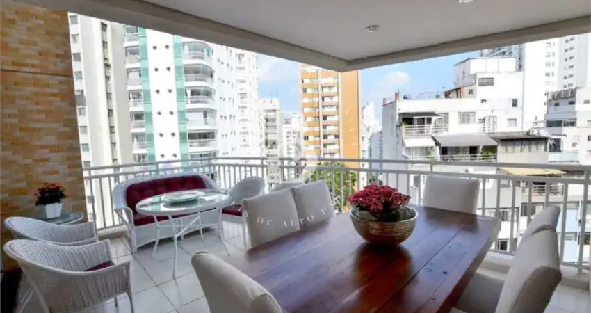Apartamento sofisticado, em andar alto e vista permanente no jardim américa.