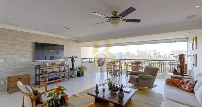 Cobertura à venda com vista para área arborizada no alto da boa vista - sp