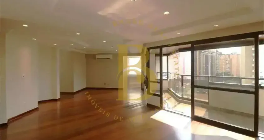 Apartamento com 232 m², 4 quartos sendo 3 suítes à venda no bairro moema índios.