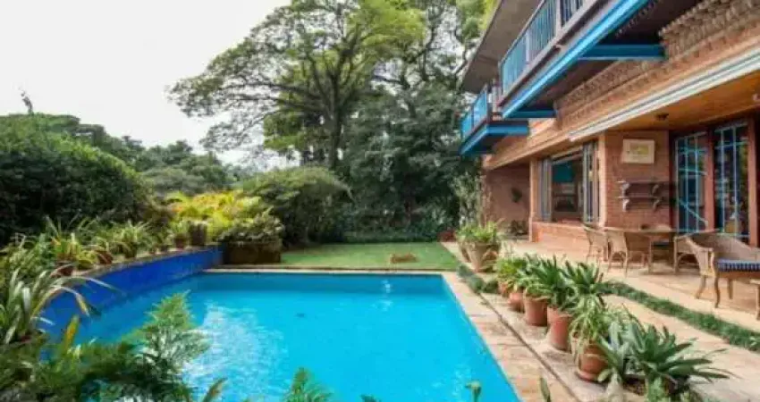 Casa com 635 m², 4 quartos sendo 4 suítes à venda no bairro pacaembu.
