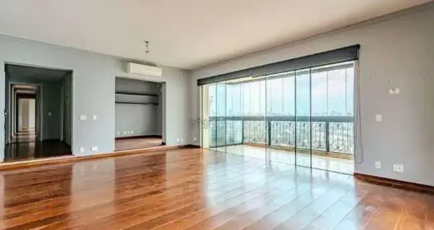 Apartamento com 213 m², 3 quartos sendo 1 suíte à venda no bairro higienópolis.