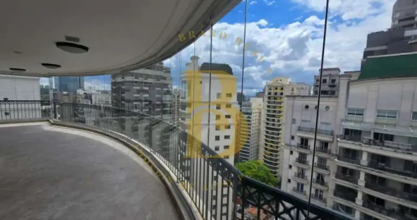 Apartamento á venda de 440 m², 4 suítes e 5 vagas no itaim bibi.