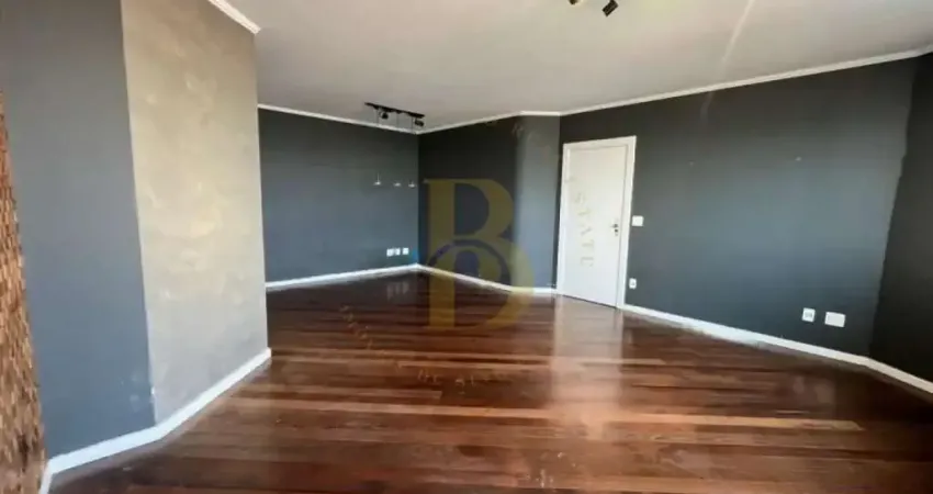 Apartamento com 143 m², 3 quartos sendo 1 suíte à venda no bairro campo belo.