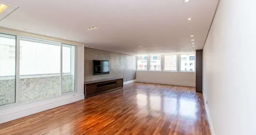 Apartamento á venda com 183 m² reformado, 3 suítes e 02 vagas no jardim américa.