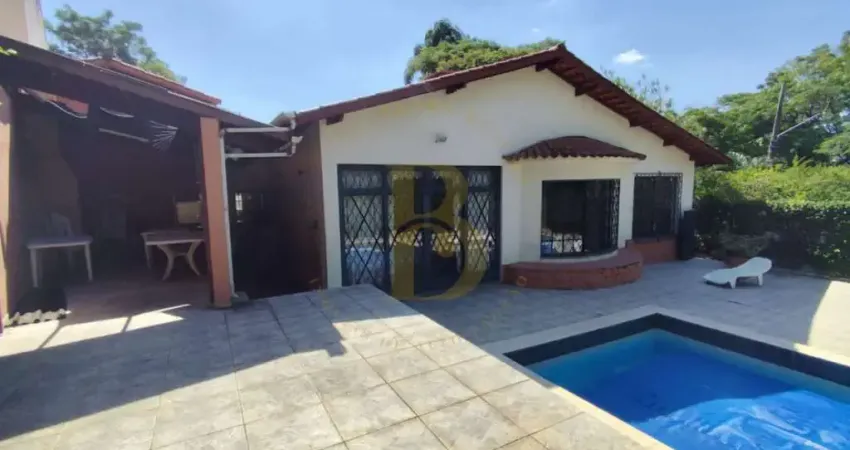 Casa com 300 m², 600m2 de terreno, 4 quartos sendo 1 suíte à venda no bairro alto da lapa.