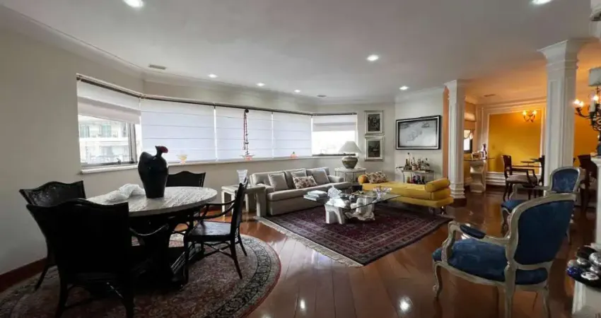 Apartamento com 303 m², 4 suítes e 4 vagas de garagem à venda no campo belo.