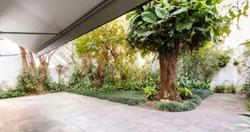 Casa com 501 m², 5 quartos sendo 3 suítes à venda no bairro alto de pinheiros.