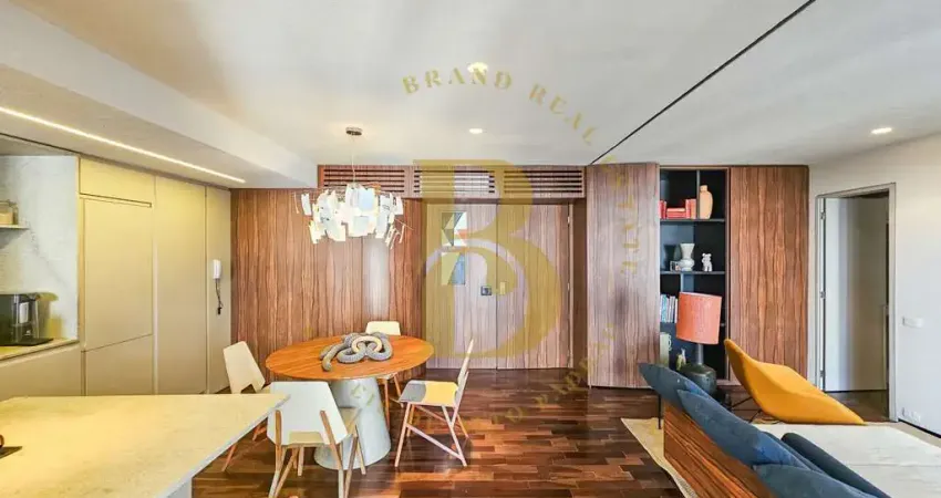 Apartamento mobiliado, reformado, 2 suítes, 2 vagas, quadra de squash no brooklin.