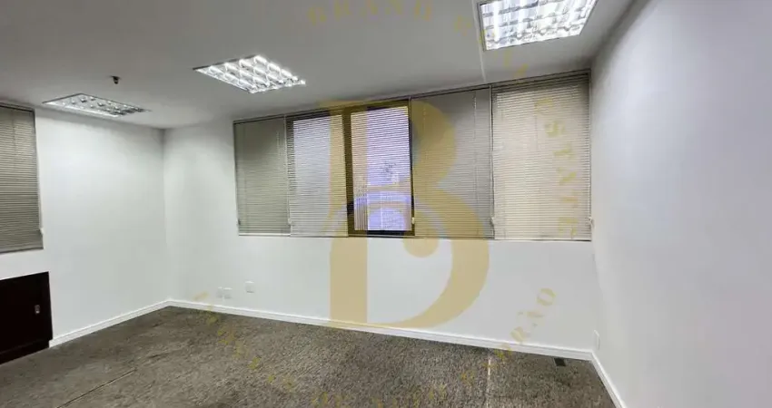 Sala comercial para alugar na Rua Vieira de Morais, 420, Campo Belo, São Paulo