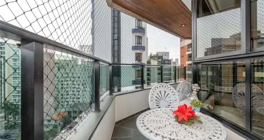 Apartamento com 4 quartos à venda na Rua Araguari, 679, Moema, São Paulo