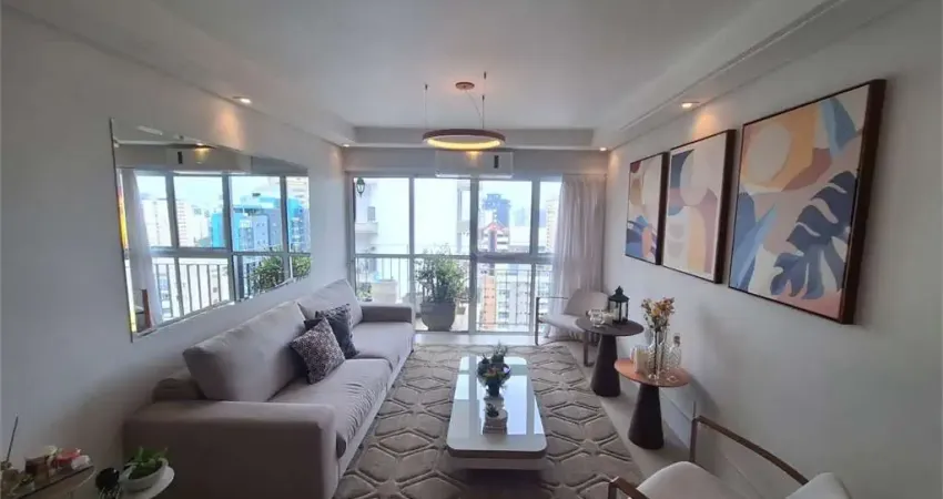 Apartamento com 4 quartos à venda na Avenida Jurucê, 144, Moema, São Paulo