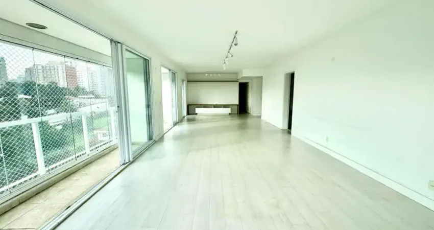 Apartamento com 3 quartos para alugar na Rua Gabriele D'Annunzio, 530, Campo Belo, São Paulo