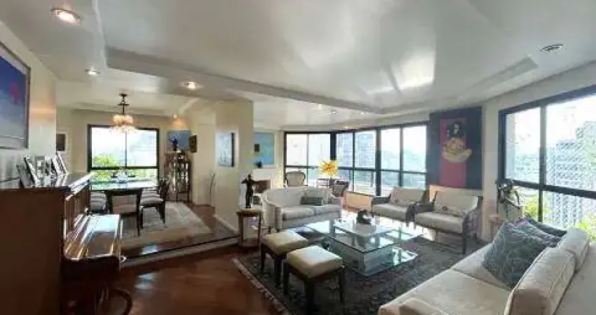 Apartamento com 4 quartos à venda na Rua Araguari, 679, Moema, São Paulo