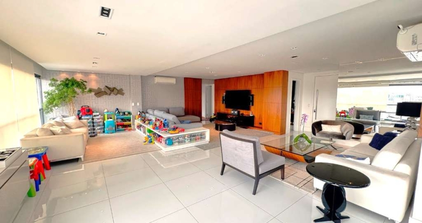 Apartamento com 3 quartos à venda na Rua Araguari, 561, Moema, São Paulo