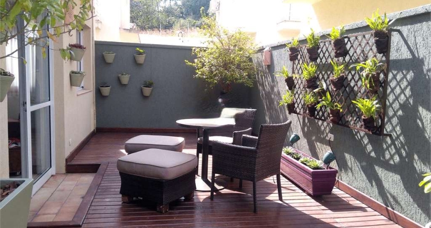 Casa em condomínio fechado com 4 quartos à venda na Rua Cristóvão Pereira, 170, Campo Belo, São Paulo