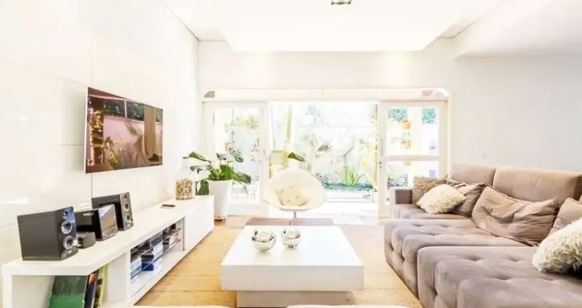 Casa em condomínio fechado com 4 quartos à venda na Rua Tibiriçá, 282, Brooklin, São Paulo