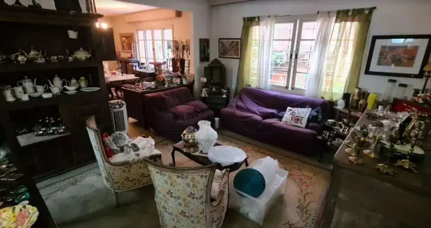 Casa com 220 m², 3 quartos sendo 0 suíte à venda no bairro vila cordeiro.