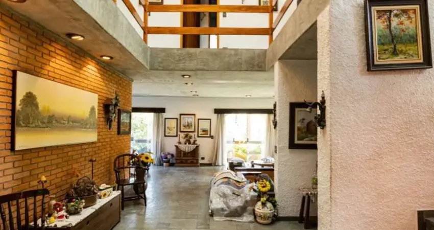 Casa com 452 m², 4 quartos sendo 4 suítes à venda no bairro morumbi.