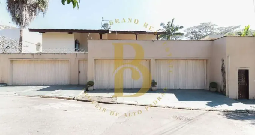 Casa com 632 m², 5 quartos sendo 2 suítes à venda no jardim dos estados.