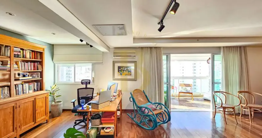 Apartamento á venda no paraíso, próximo ao metrô, 197m², 3 suítes, 4 vagas, andar alto.