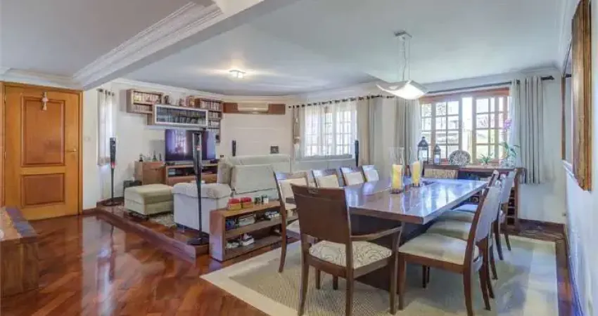 Casa de condomínio com 274 m², 4 quartos sendo 4 suítes à venda no bairro brooklin.