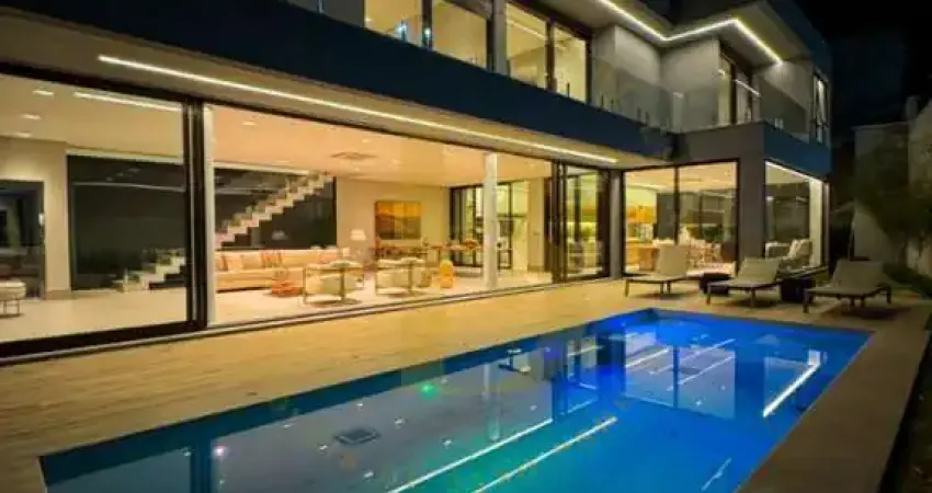 Casa de condomínio com 540 m², 4 quartos sendo 4 suítes à venda em alphaville.