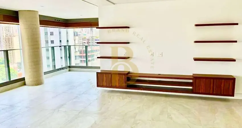 Sofisticação e conforto em 232 metros, 3 suítes e varanda gourmet.