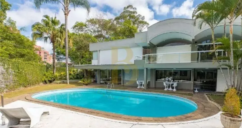 Casa á venda 3 suítes, 712m², 6 vagas, piscina, churrasqueira, área gourmet - jd. marajoara / sp