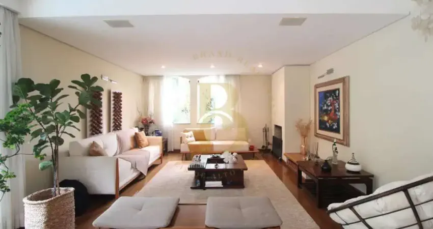 Casa à venda 4 quartos sendo 3 suítes, 4 vagas, 460m², piscina, churrasqueira , jd. marajoara / sp