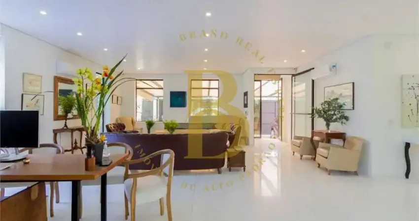 Casa á venda de 480m², com 8 quartos e 10 vagas no bairro pacaembu.