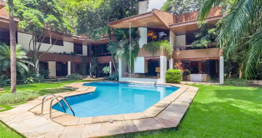 Casa á venda de 882m², 05 dormitórios e  08 vagas no jardim américa