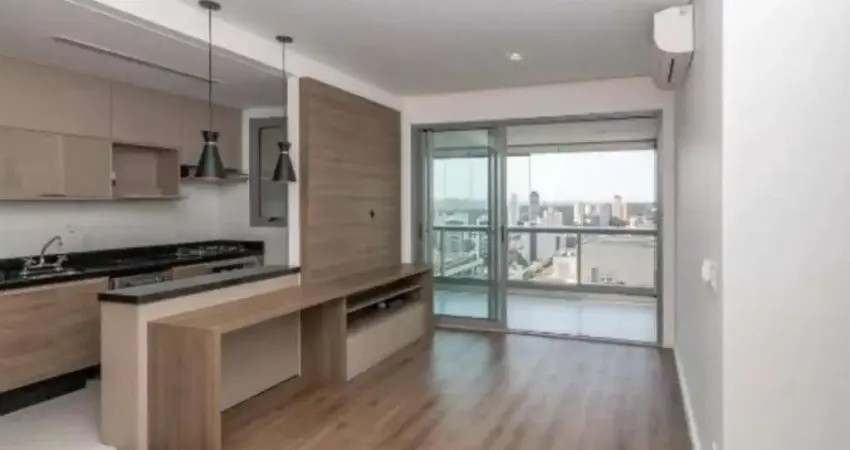 Apartamento com 78 m², 2 quartos sendo 1 suíte e 2 vagas de garagem para alugar no bairro chácara s