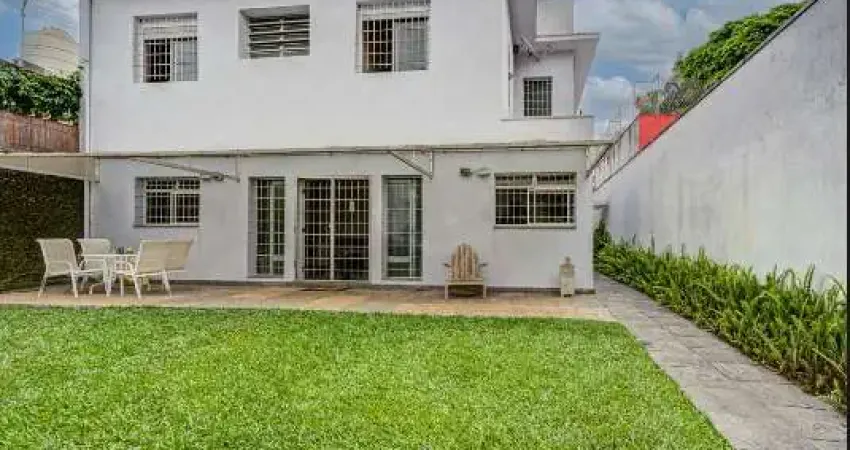 Casa de vila com 370 m², 3 quartos sendo 1 suíte à venda no bairro granja julieta.