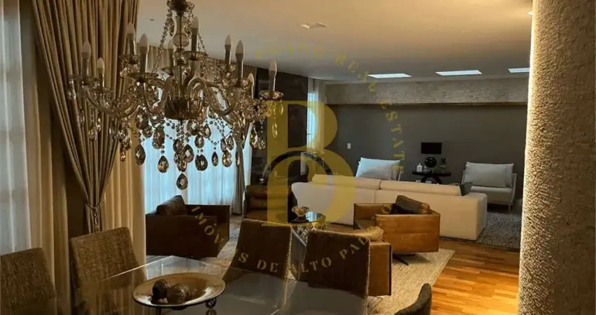 Casa de condomínio com espaço gourmet, localizado no alto da boa vista.