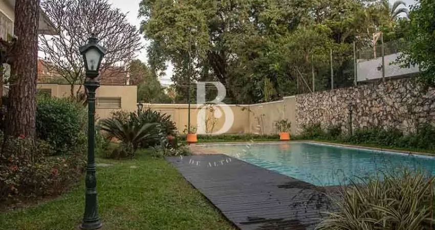 Casa contemporânea com acabamentos impecáveis no jardim américa.